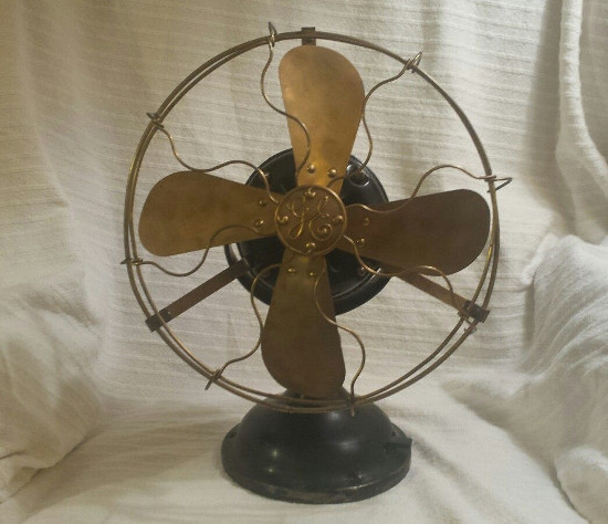 Vintage ge oscillating fan